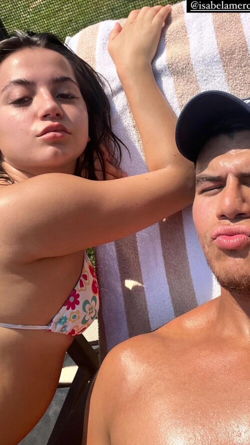 isabeladc977c395a4900d8