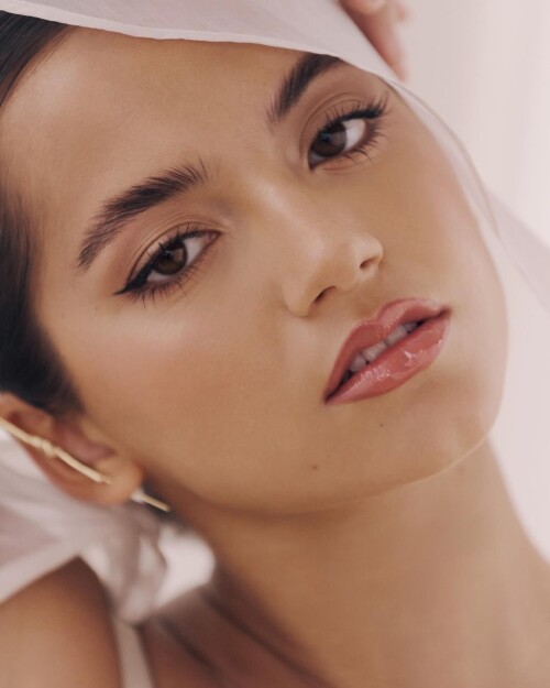 isabelamerced pentax67 33d3bcc0d8ef73545