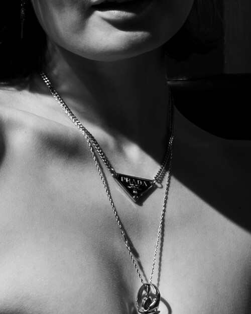 isux 170789237615948dce70faa4d7e95