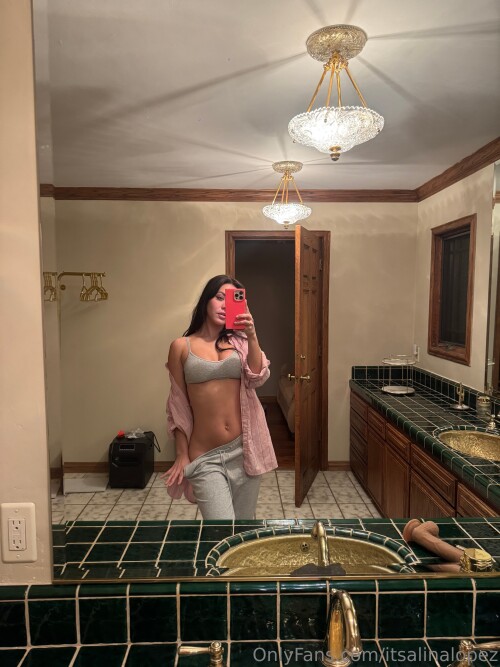 itsalinalopez 2025 05 10 3736677423d7df6c19adf424de