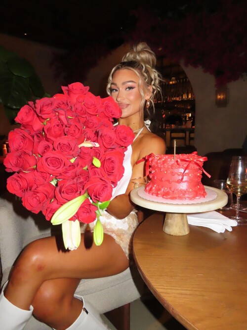 izzi wwe 3675848183506925595s2025 7 13 10.52.472 story62bd0ec0779f9abd