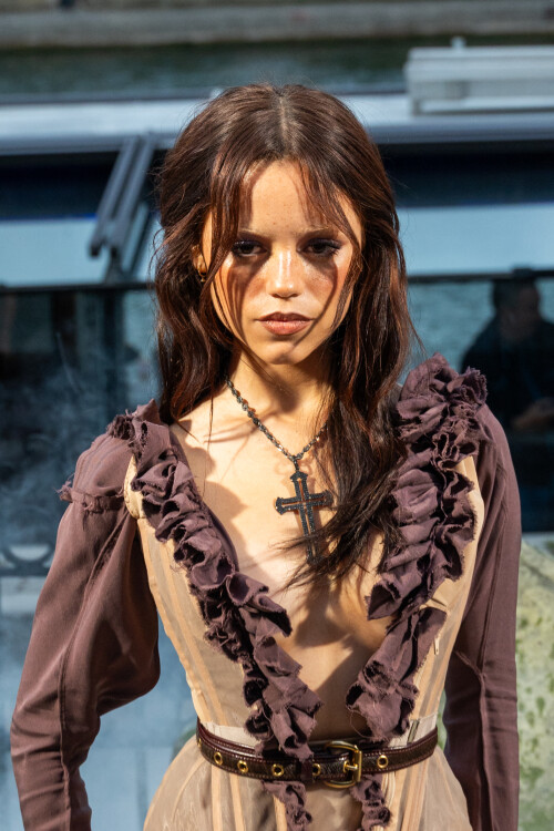 j2 8 dc7a03eee5bf8973