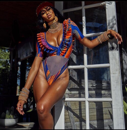 jasmine.chola B7CQ2vRAW0Fa2a21b194e1848c5