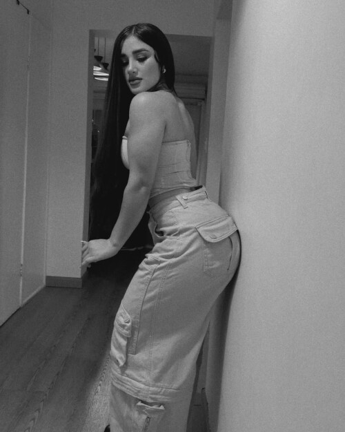 jasmine.rguez 35321109656659436541e23b59fa1a43299