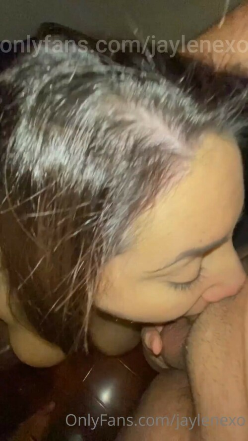 jaylenexo 00025.mp4 snapshot 02.34.329