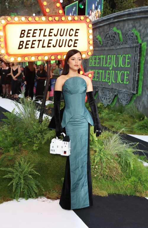 jenna 1615b10b06c95fa0a4