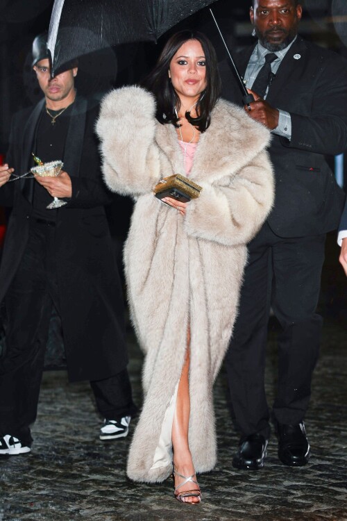 jenna 23dac516d545ff413a