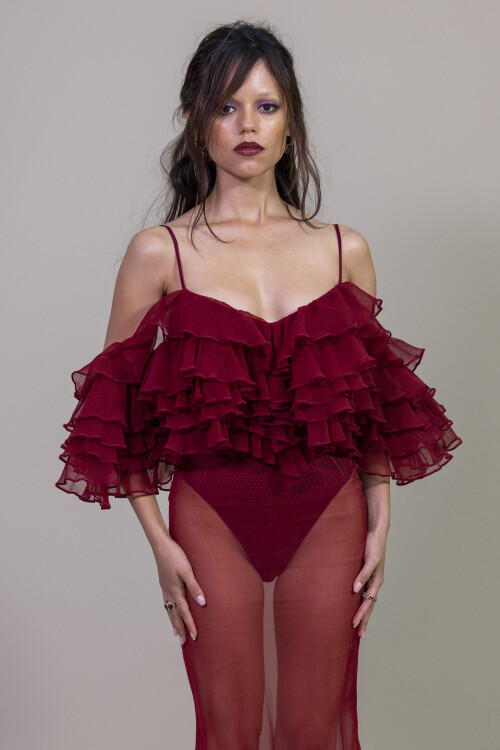 jenna 7023b4b488a929076b