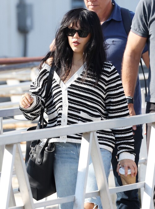 jenna7f27984fc0b7fec2f