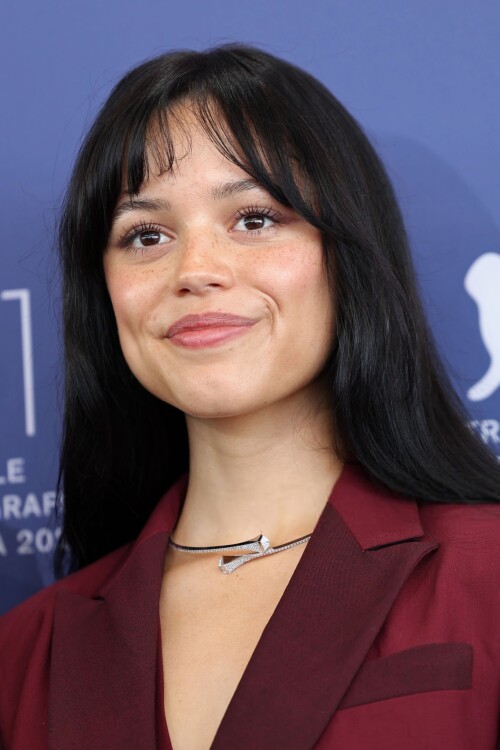 jenna8dc29fa5e0474385a