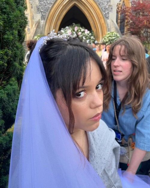 jennaortega---RDownloada75921418d5a9535