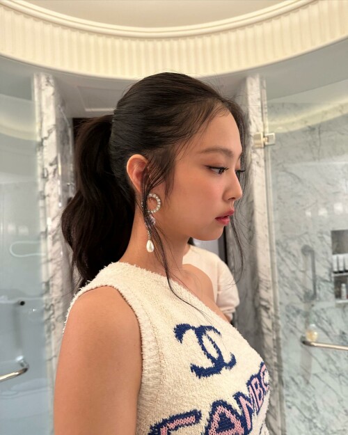 jennierubyjane 20221004 084341 310534281 666468524680965 8939496066645448052 n