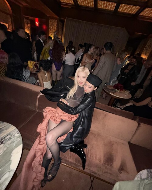 jennierubyjane photo DJYJvocT4hk 20250507 232407 495984915eae5e2e661bf33d4