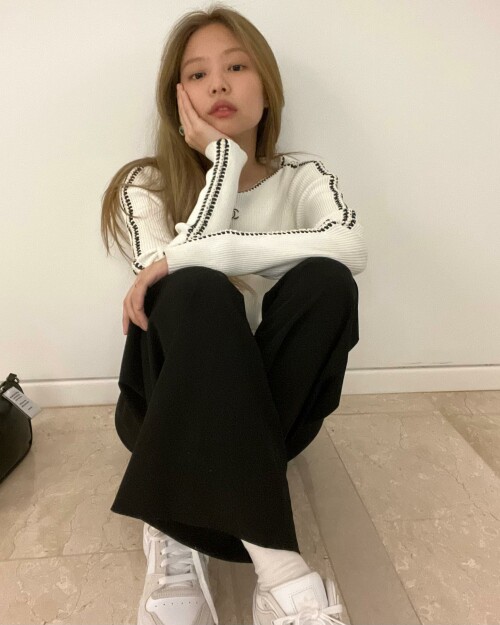 jennierubyjane 284280964 5255559541189447 8499368094166626755 n