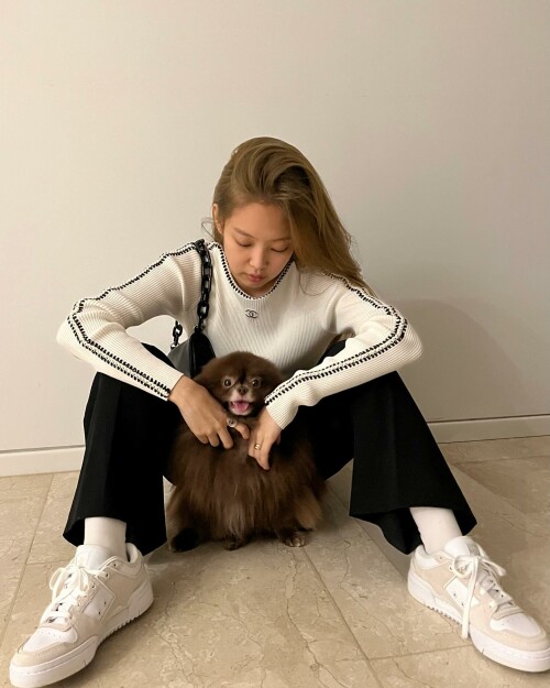 jennierubyjane 284472285 432093298305456 4070542045679696710 n