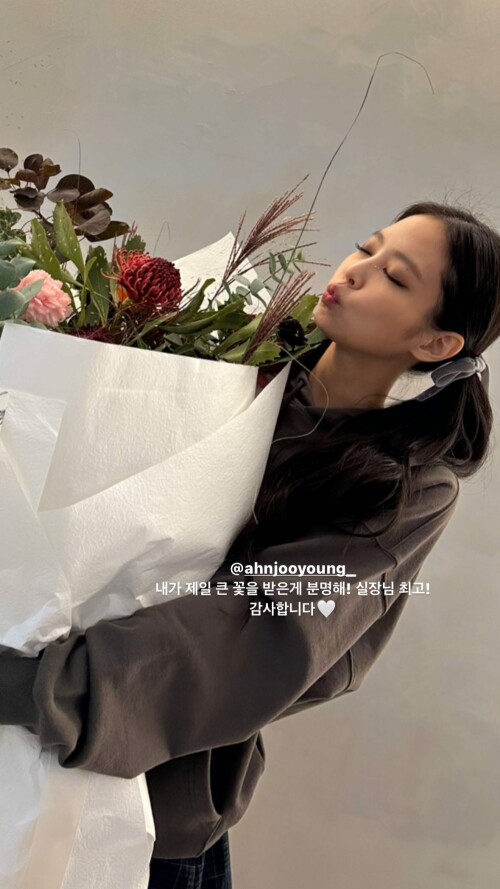 jennierubyjane hlen 20221015 093327 311527122 1505670316579007 8244602701532718714 n