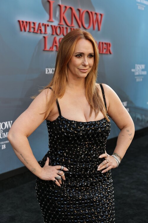 jennifer 48b81a0e7b75d8e955