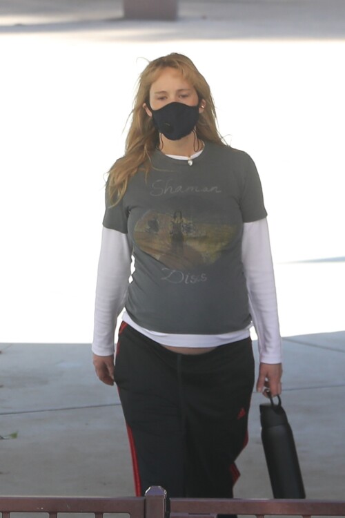 jennifrt-150300aaddf212d499