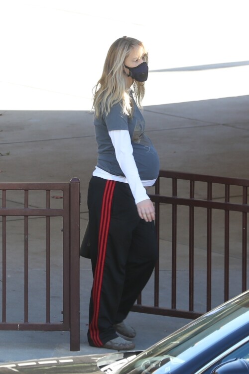 jennifrt-2433c01bac8b5341b5