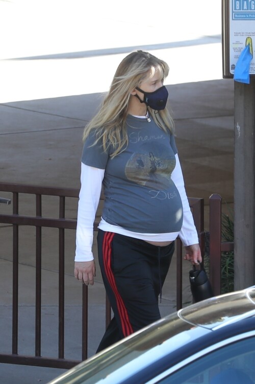 jennifrt-8b8b00dc270306322