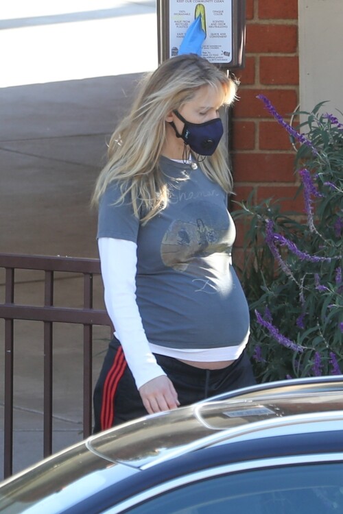 jennifrt-99000a9eb60c32b08