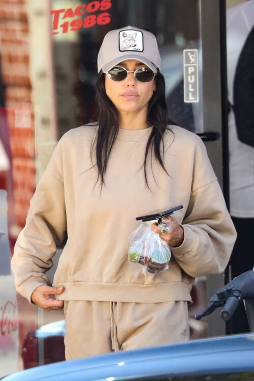 jessica-60b1ec0d7553ec0a09