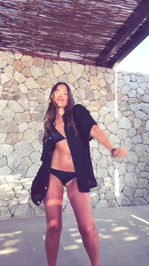 jessica alba 07 24 2024 6b5e209ef28d538c8