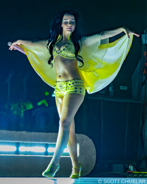jessiemurphs Worldwide Hysteria Tour at redhatamphitheater presented choreography woven tight 1llbb3