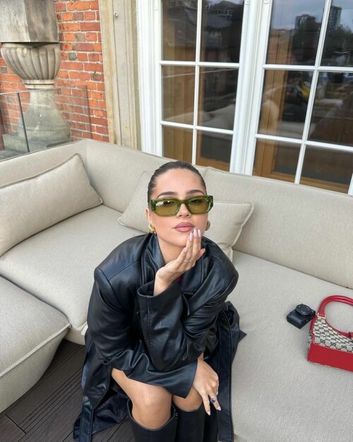 jh109c7a736f940a4cb4