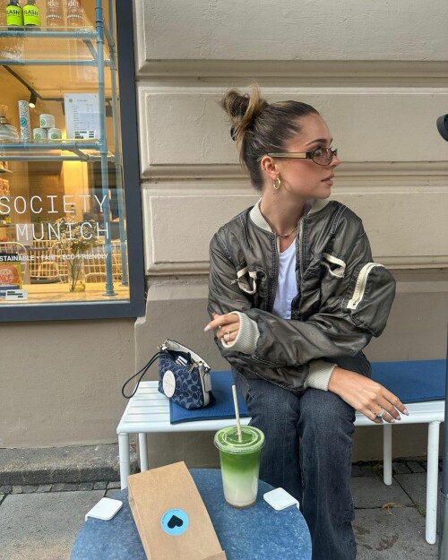 jh14aa3ae27505170eb5