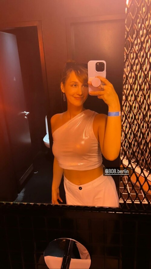 jhgiv9had28b1da588e61e537aba2