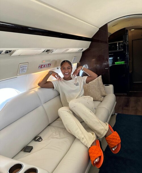 jillyanais 16862573236261cedacf314a4b40e