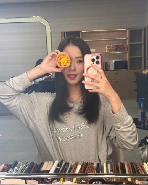 jisoofancam 20250322 040922 11365134965dd97f54ed6af1de