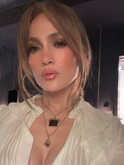 jlo 20250531 222122 280728084668ce19e0af0a88a5