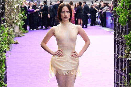 jo lo 30072025 9c85244d43aa304e2