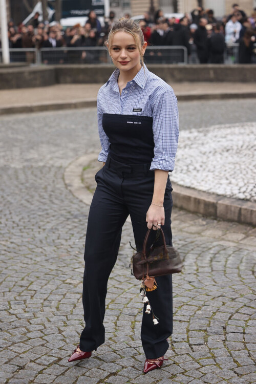 PARIS, FRANCE - MARCH 11: Joey King attends the Miu Miu show during the Womenswear Fall/Winter 2025/2026 as part of Paris Fashion Week on March 11, 2025 in Paris, France. (Photo by Neil Mockford/GC Images)