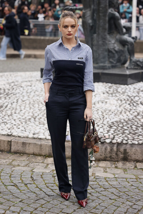 PARIS, FRANCE - MARCH 11: Joey King attends the Miu Miu show during the Womenswear Fall/Winter 2025/2026 as part of Paris Fashion Week on March 11, 2025 in Paris, France. (Photo by Neil Mockford/GC Images)