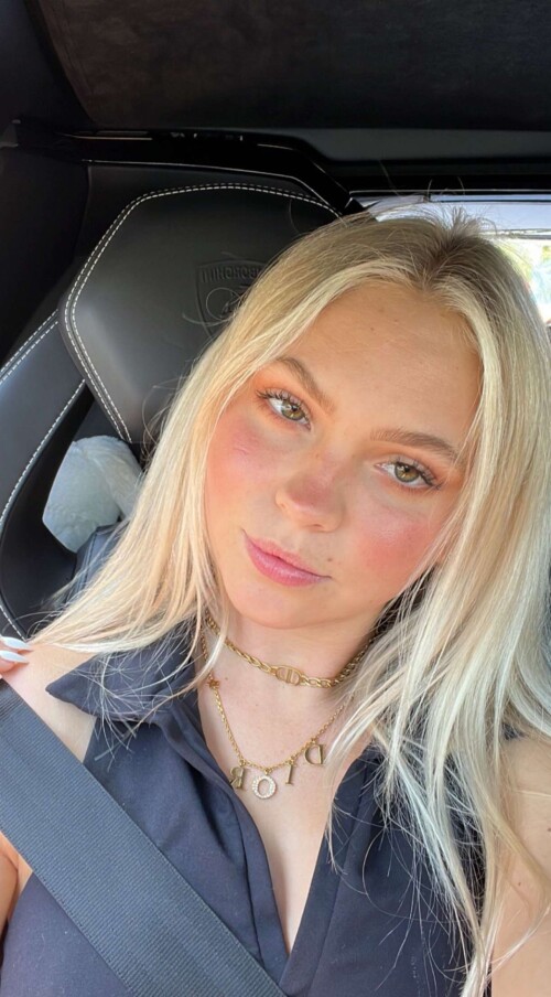 jordyn jones 02 14 2023 06743960ffbed1381
