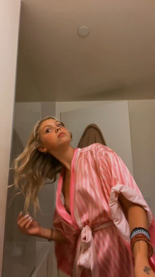 jordynjonesnip1 110246e27d2e4d945a015