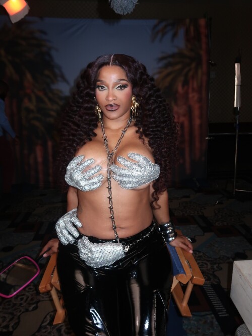 joseline 1756085491 3706636216244561884 23726876192521880f773044ee