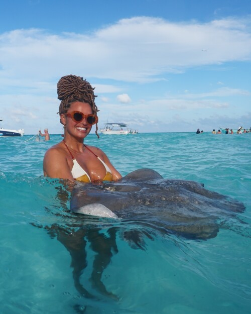 joytaylortalks 3572949676506414224s2025 2 21 10.29.787 story83b91716b413ca76