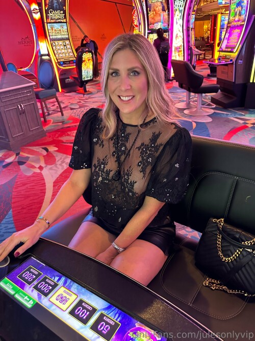 julesonlyvip 00142e12b0b67732abccf