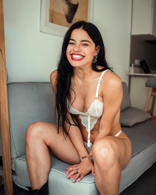 juli 3d8e8c025185619d3