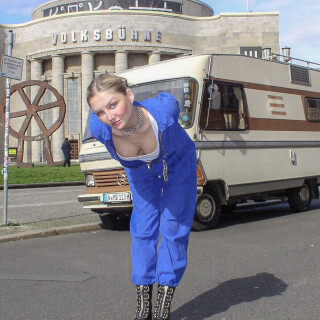 julia-wulf_0017083e15eae1cdaf96