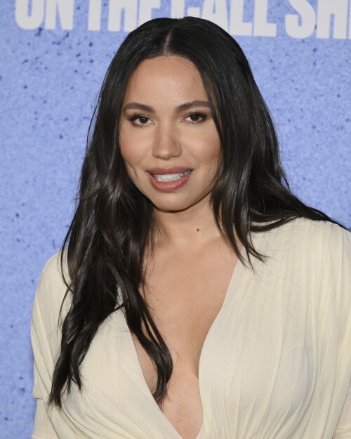 jurnee smollett at the hollywood premiere of apple tvs number one on the call sheet 921838813197acc4