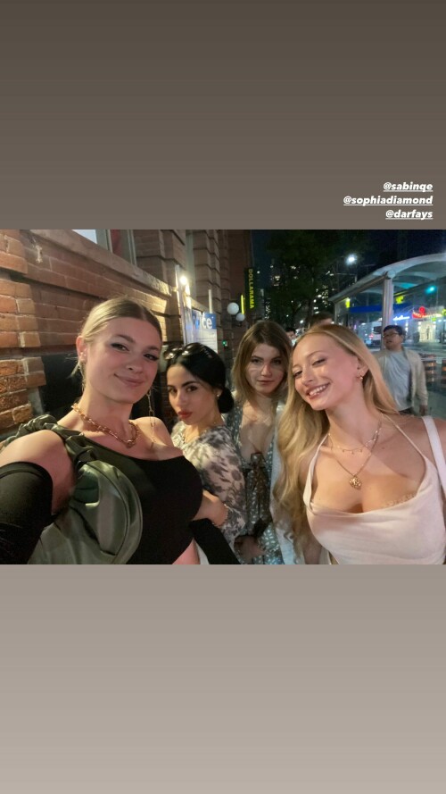 just.call.me.snow 16062022 0001