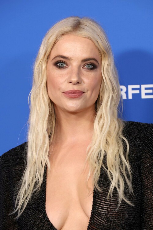 juudududuududud33ddv