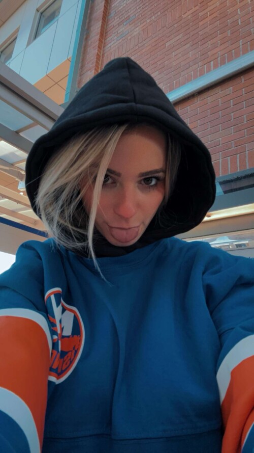 kaitlyn krems 2024 02 24T21 30 24e2eac2733ffd3918