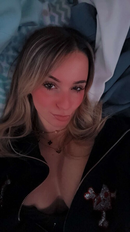 kaitlyn krems 2024 03 22T21 54 41f1bdef117f2f2f53