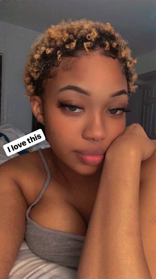 kandied 20250427 0002cfe12e42e8b8c698